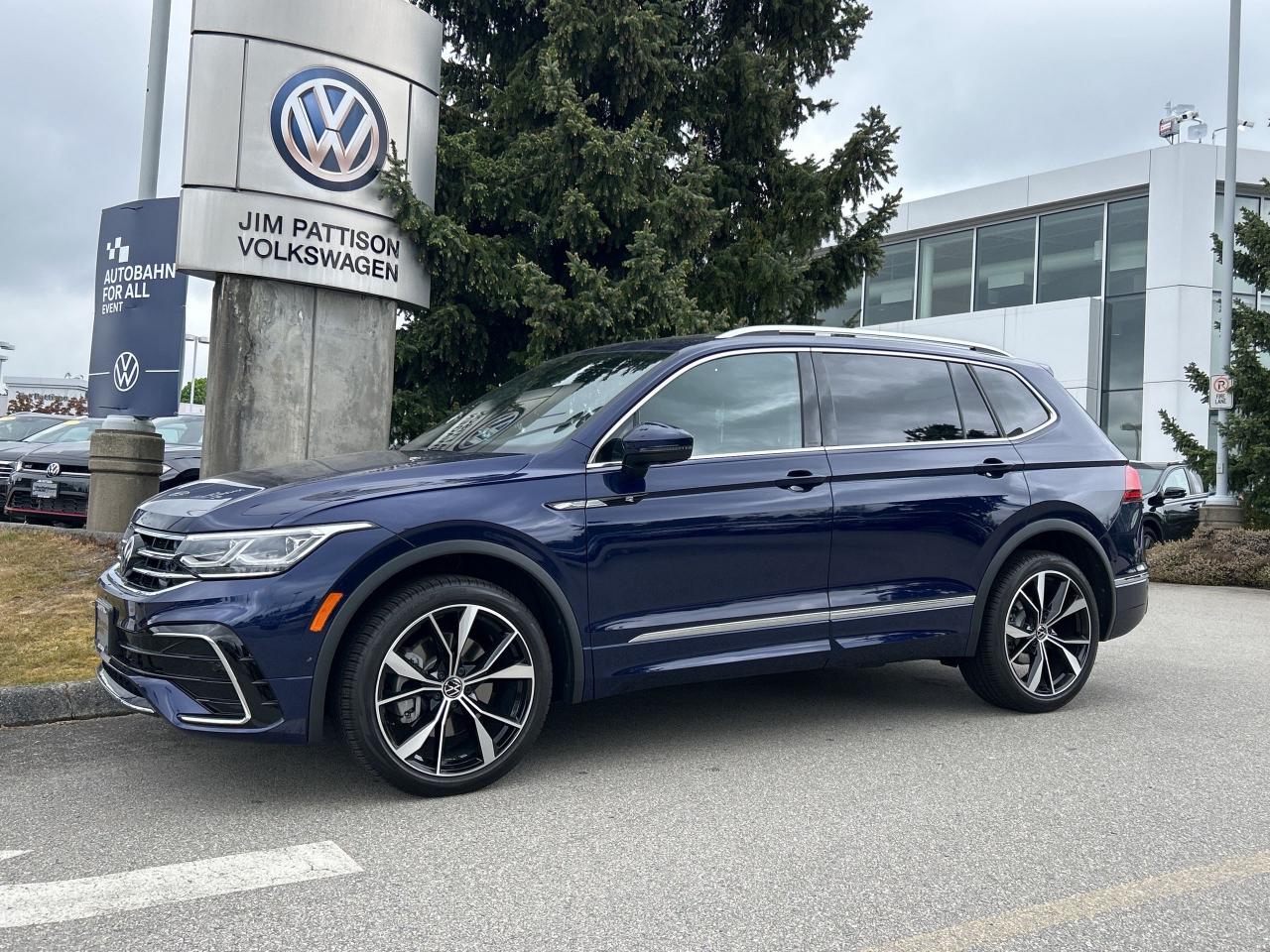 New 2024 Volkswagen Tiguan Highline R-Line 2.0T 8sp at w/Tip 4M for sale in Surrey, BC