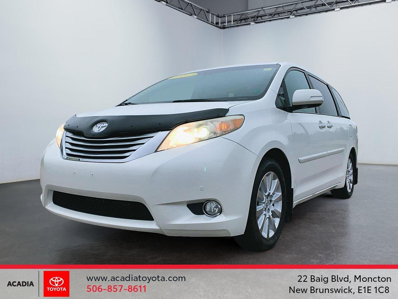 Used 2013 Toyota Sienna XLE for sale in Moncton, NB