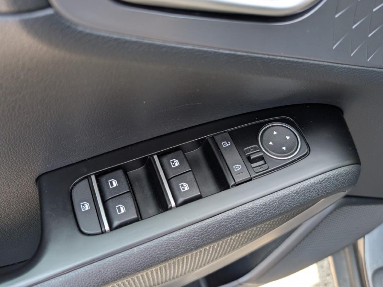 2021 Kia Soul EX Premium  **LOW KMS - SUNROOF** Photo