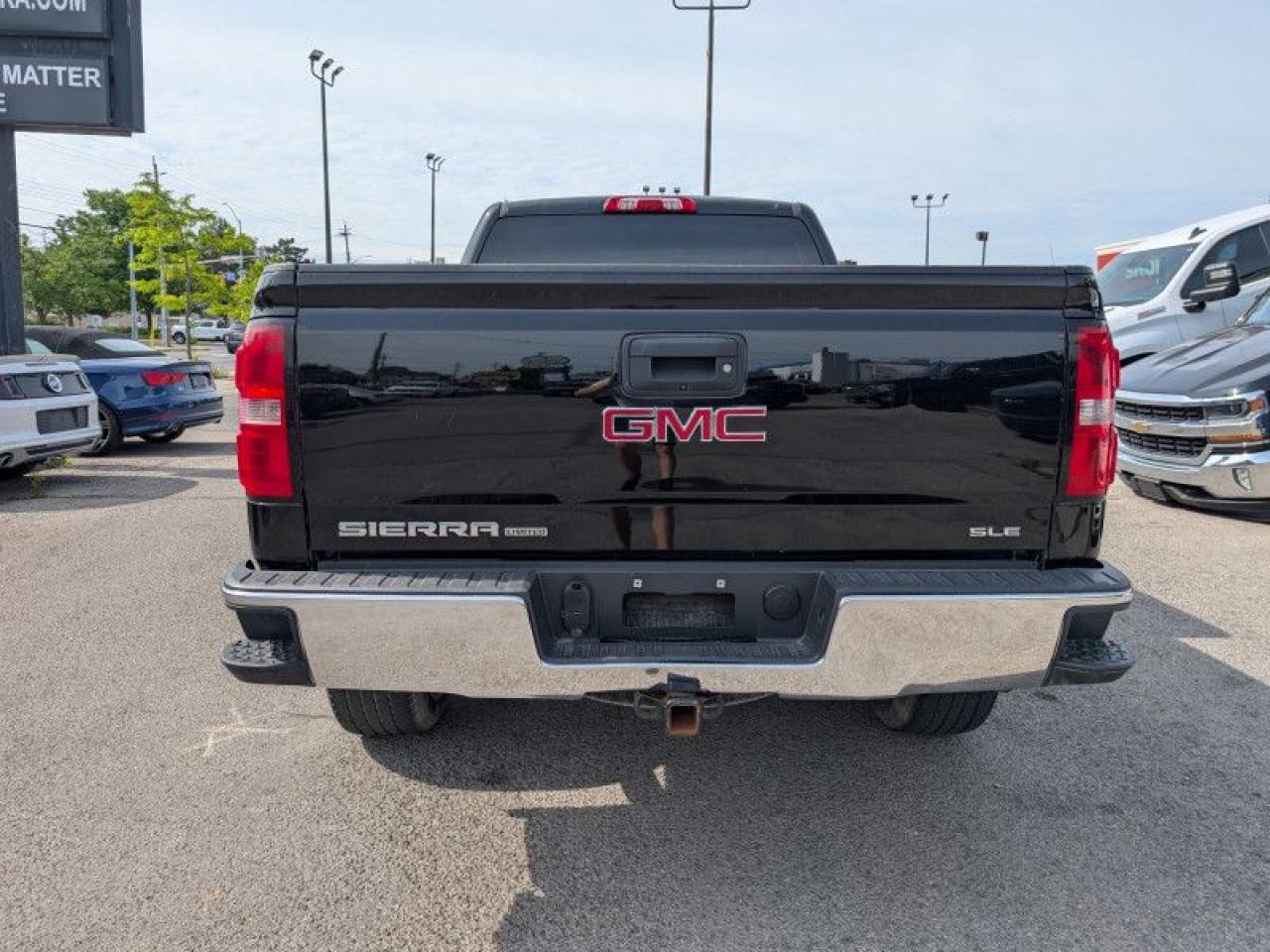 2019 GMC Sierra 1500 Limited SLE  **Z71 PKG | 20-IN ALLOYS** Photo3