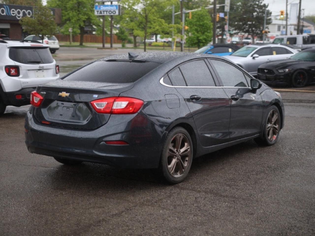 2017 Chevrolet Cruze LT  **DIESEL TRUE NORTH EDITION** Photo3