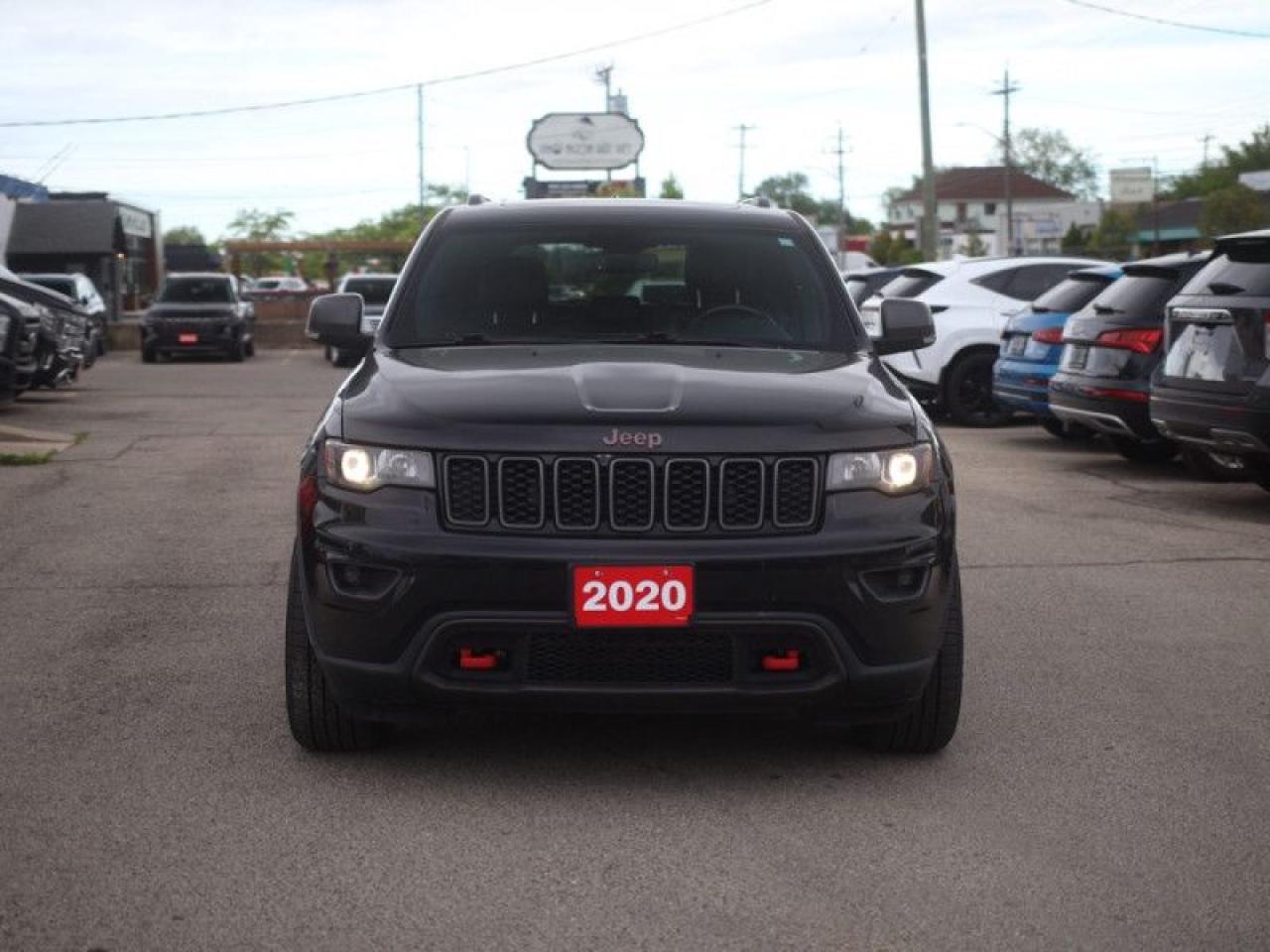 2020 Jeep Grand Cherokee Trailhawk  **TRAILHAWK LUXURY GROUP** Photo4