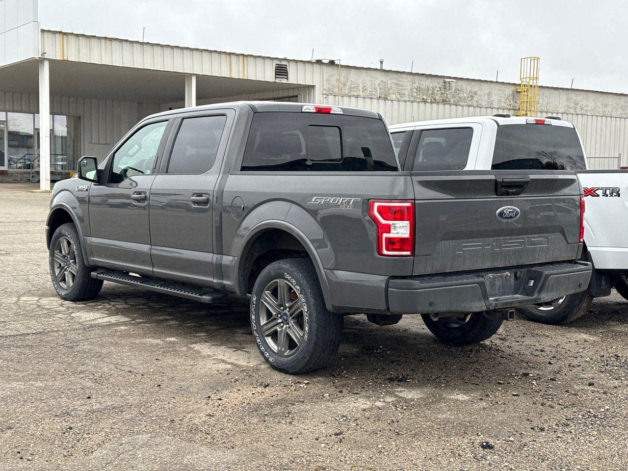 2020 Ford F-150 XLT - Photo #4
