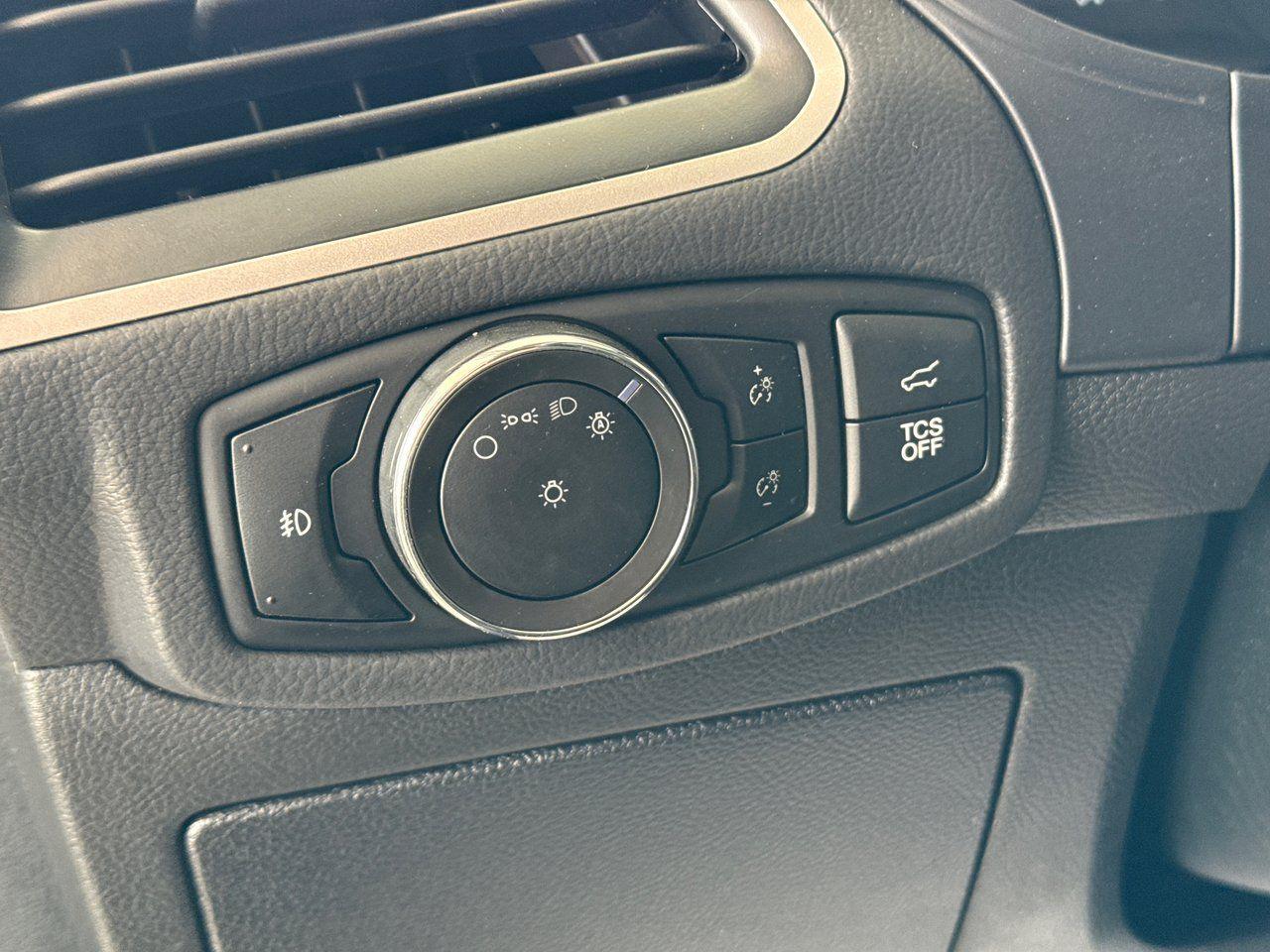 2024 Ford Edge SEL - Photo #21