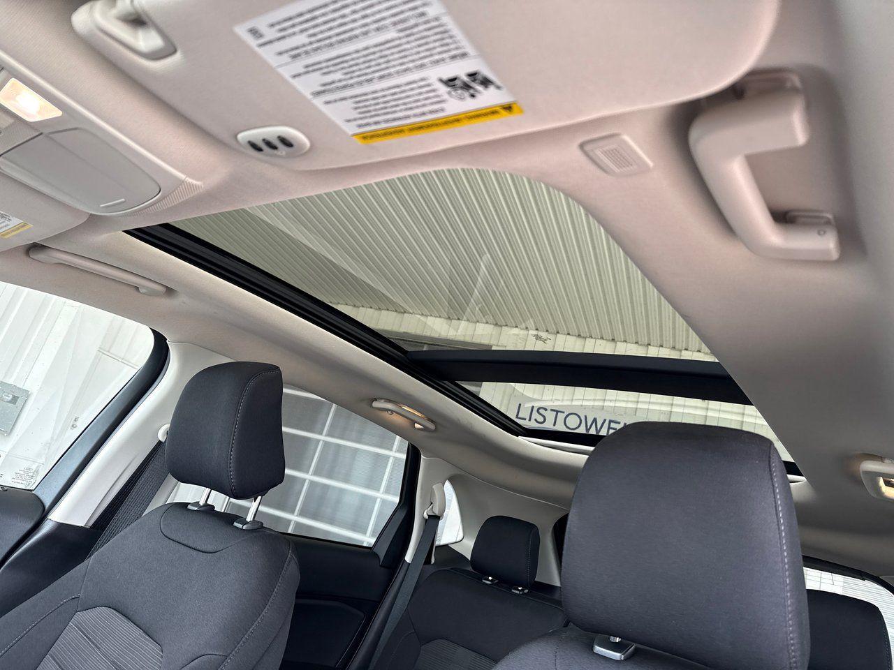 2024 Ford Edge SEL - Photo #22