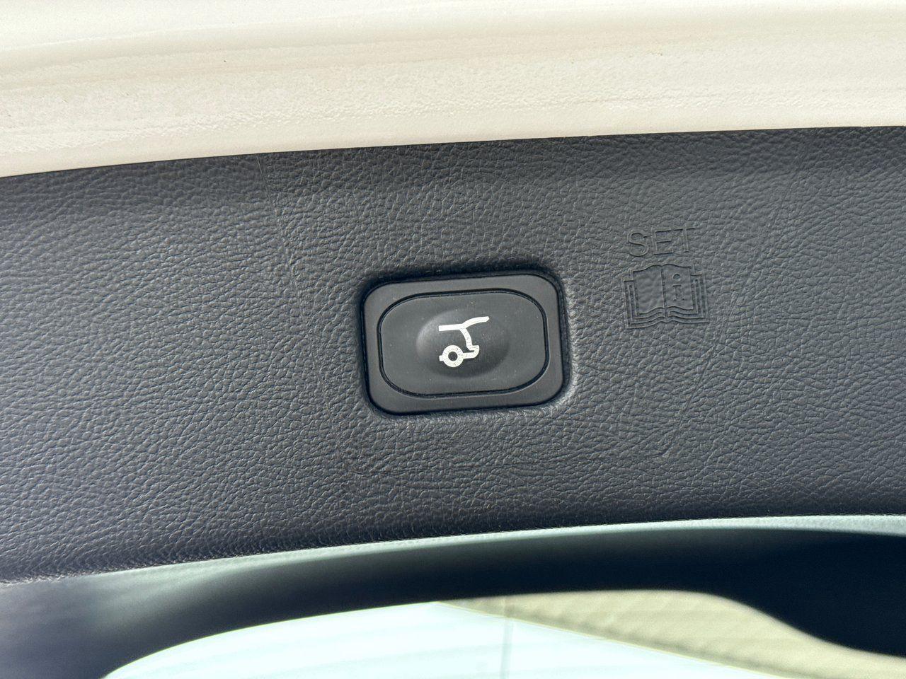 2024 Ford Edge SEL - Photo #28