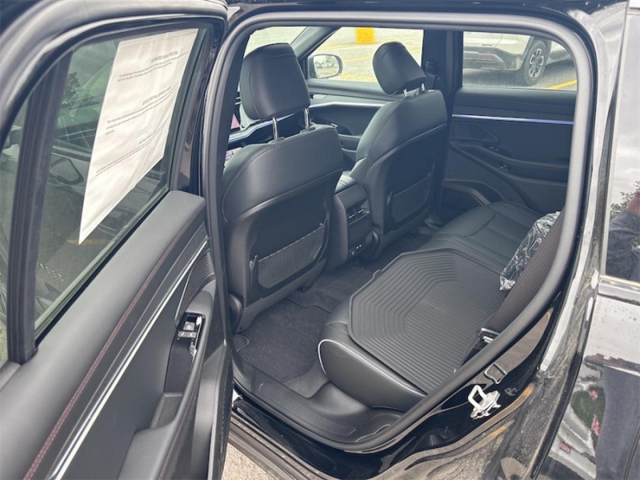 2025 Jeep Wagoneer S Limited  - Sunroof -  Navigation Photo
