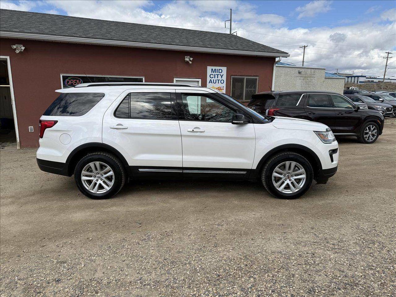 Used 2018 Ford Explorer XLT 4WD for sale in Saskatoon, SK