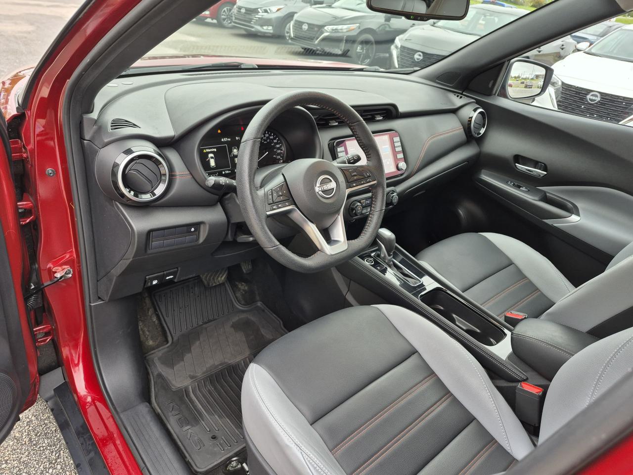 2022 Nissan Kicks SR LEATHER - AROUNDVIEW CAMERAS - BOSE SOUND SYSTEM Photo6