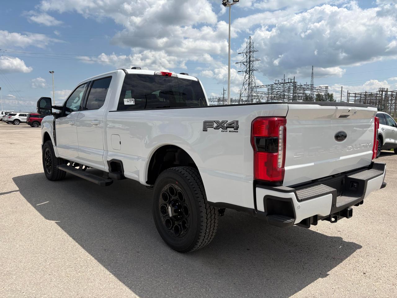 2025 Ford F-250 Super Duty SRW XLT 4WD CREW CAB 8' BOX Photo5