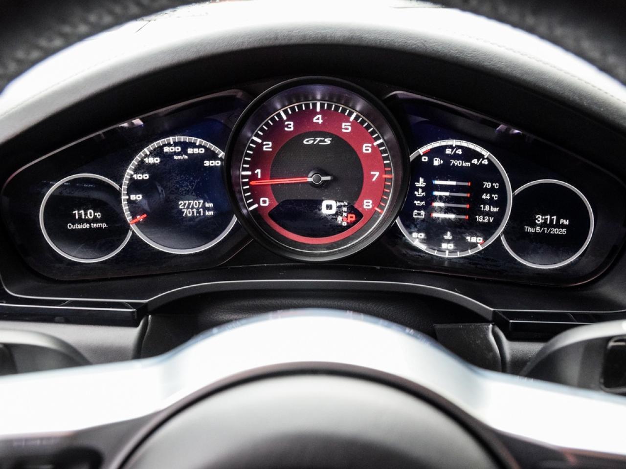 2022 Porsche Cayenne GTS Photo