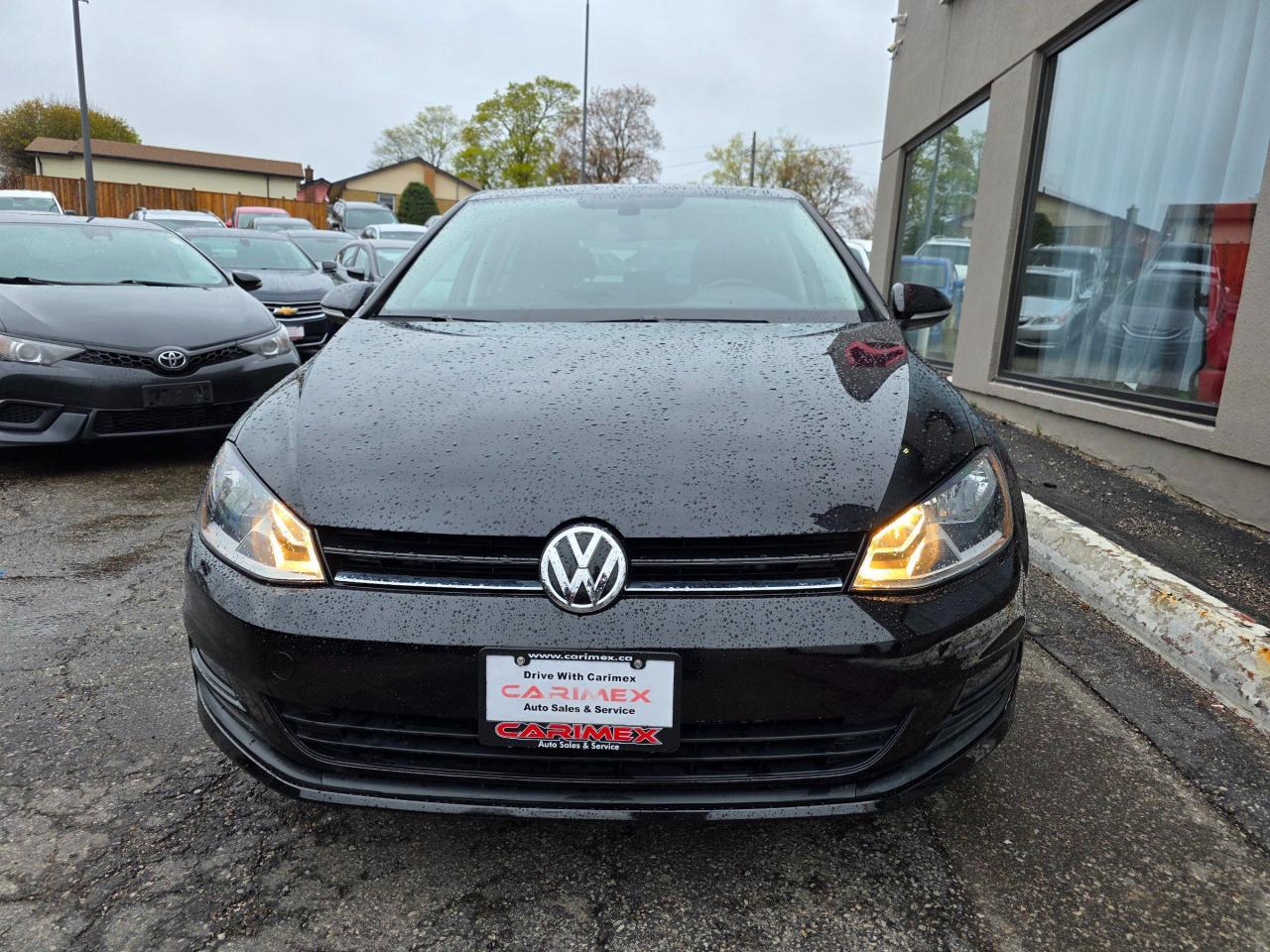 Used 2017 Volkswagen Golf 1.8 TSI Comfortline Sunroof | Leather | Backup Camera | Apple Car Play | Android Auto for sale in Waterloo, ON
