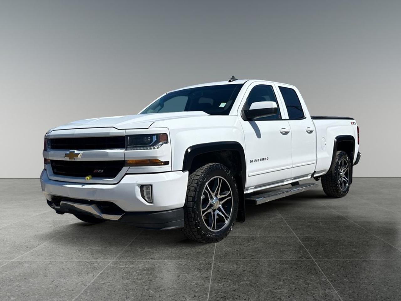 Used 2017 Chevrolet Silverado 1500 LT - Bluetooth for sale in Saskatoon, SK