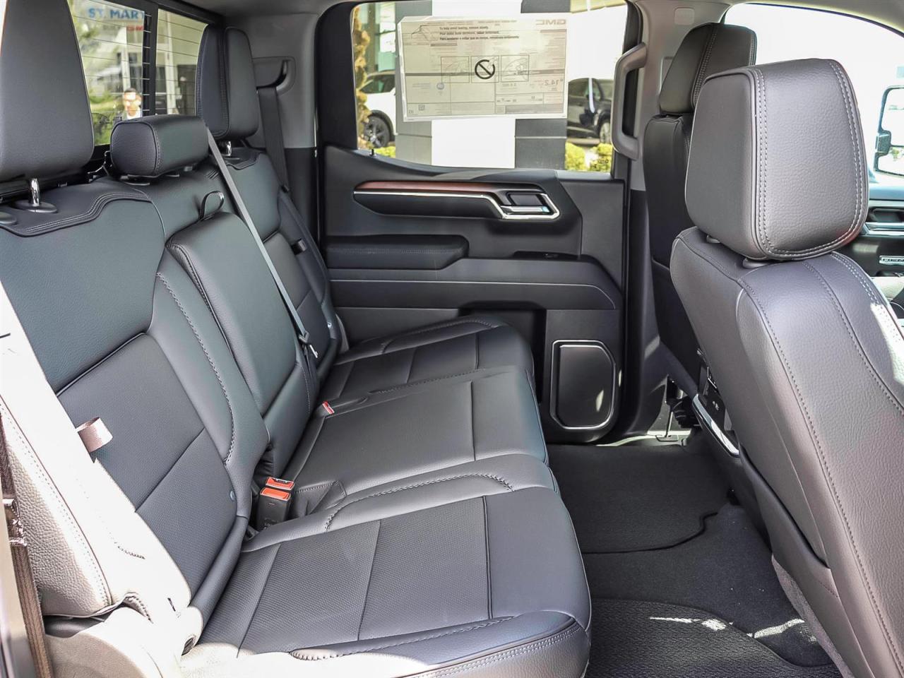 2025 GMC Sierra 1500 Denali Photo