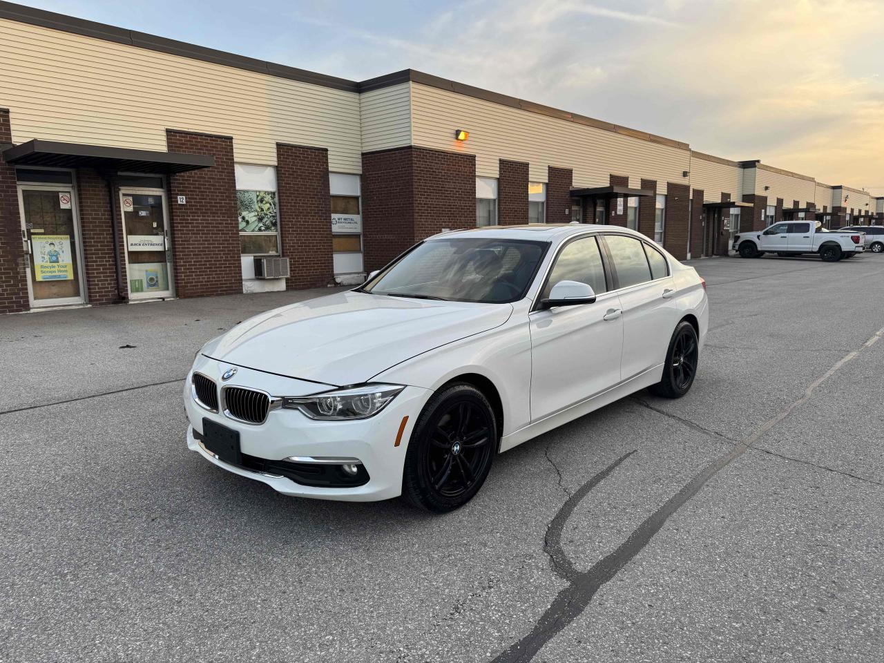 Used 2017 BMW 3 Series 320i xDrive for sale in Scarborough, ON