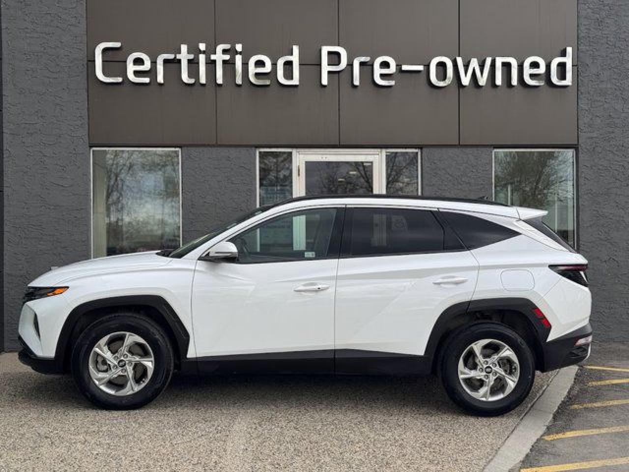 Used 2024 Hyundai Tucson TREND w/ AWD / PANORAMIC ROOF / LOW KMS for sale in Calgary, AB