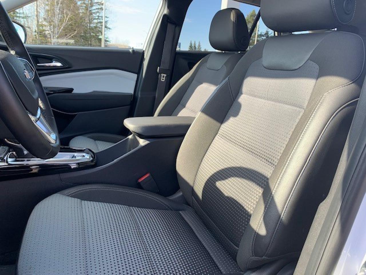 2024 Chevrolet Trax LT - Photo #6