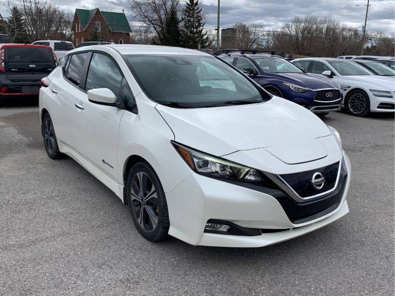 Used 2019 Nissan Leaf SV Hatchback - Navigation System - ELECTRIC !! for sale in Burlington, ON
