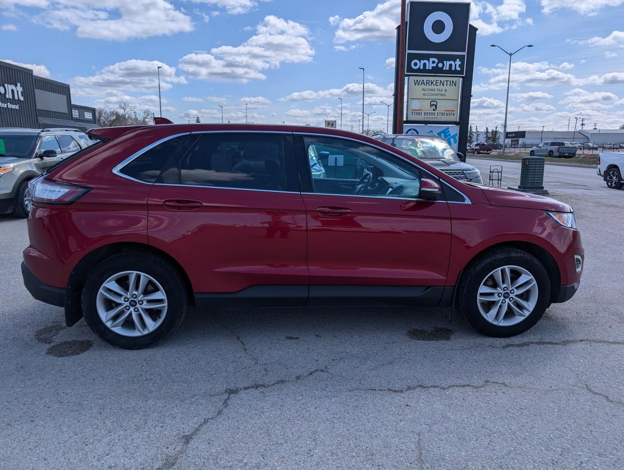 2016 Ford Edge SEL | Leather | Local Vehicle | Htd steering - Photo #3