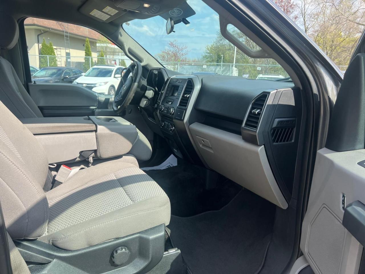 2018 Ford F-150 XLT NO ACCIDENT 4X4 BACKUP CAM BLUETOOTH SAFETY - Photo #13
