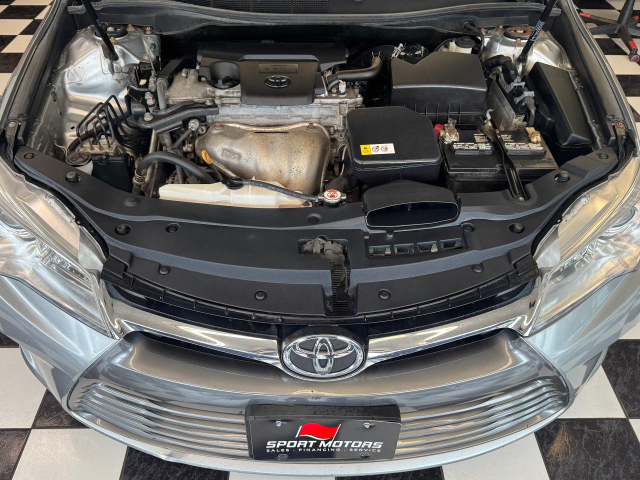 2017 Toyota Camry LE+Camera+Bluetooth+Cruise Control+A/C Photo9