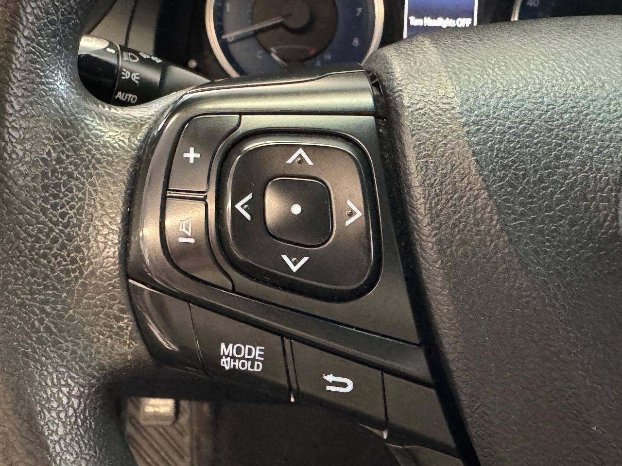 2017 Toyota Camry LE+Camera+Bluetooth+Cruise Control+A/C Photo37