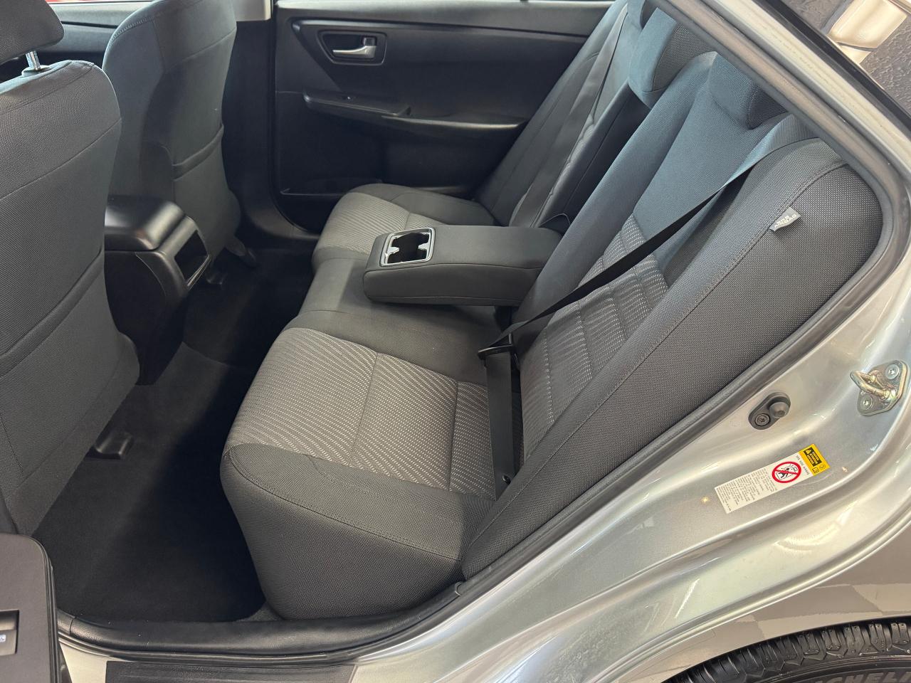 2017 Toyota Camry LE+Camera+Bluetooth+Cruise Control+A/C Photo78