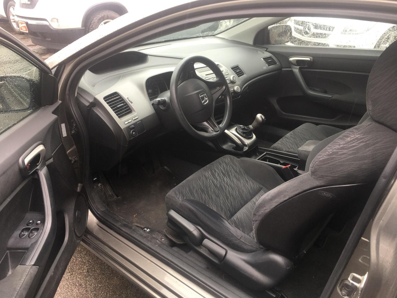 2008 Honda Civic 2dr Man LX - Econo 5-Spd, Sunroof - Photo #2