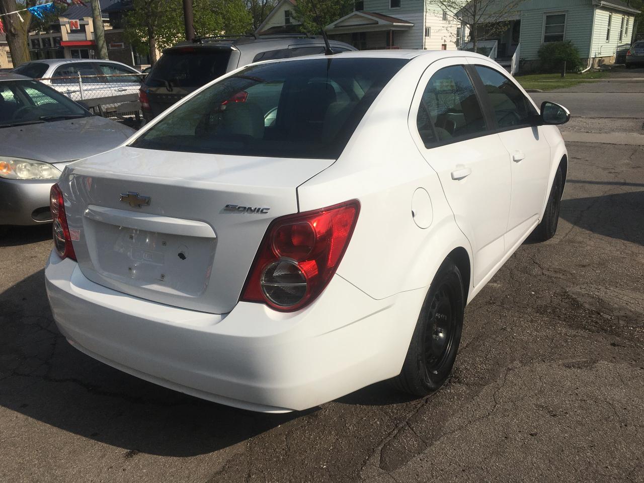 2014 Chevrolet Sonic Sdn LS Auto - Low KM's, Auto, Air - Photo #3