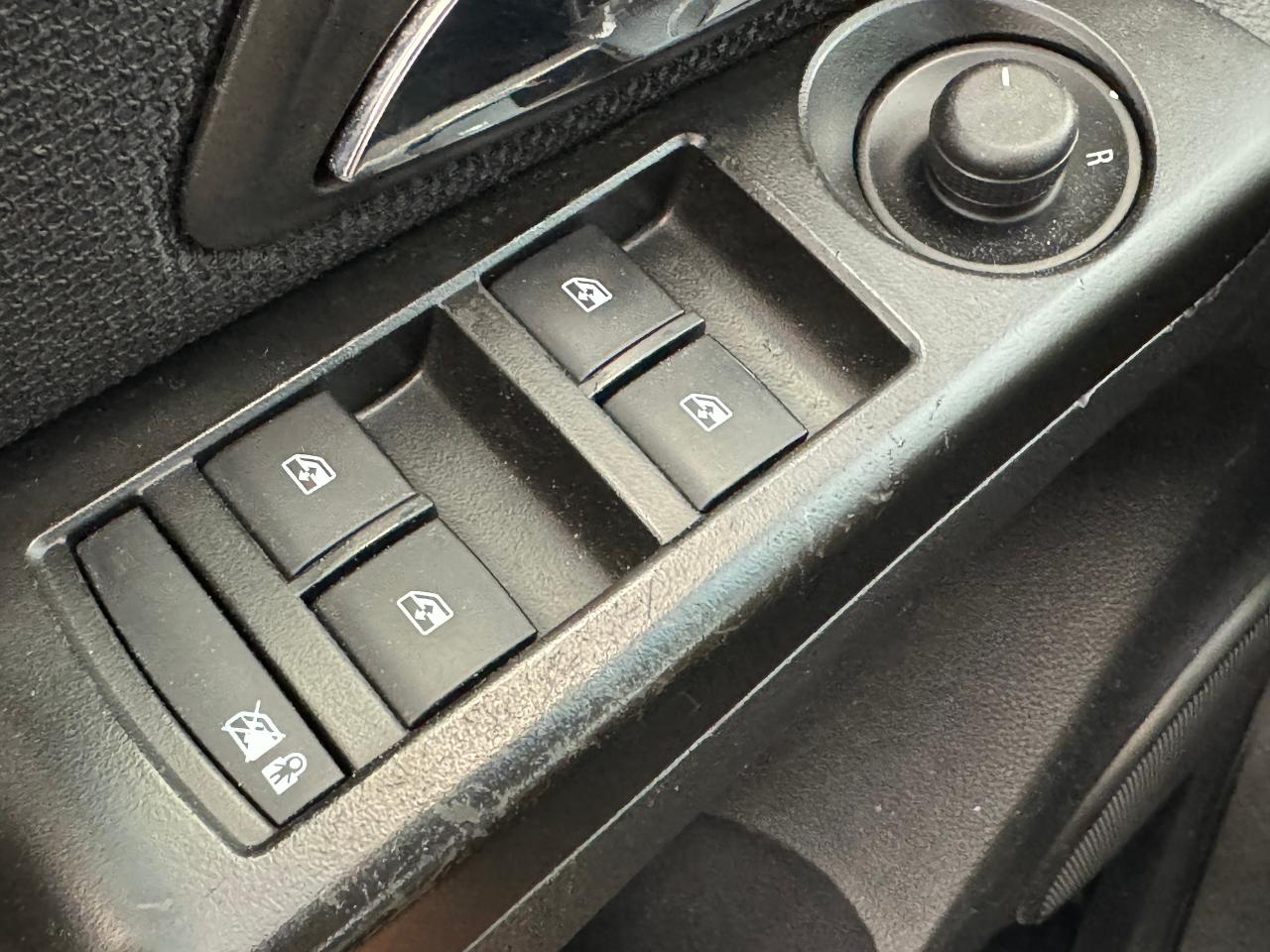 2013 Chevrolet Cruze LT Turbo+ApplePlay+Camera+Remote Start Photo45