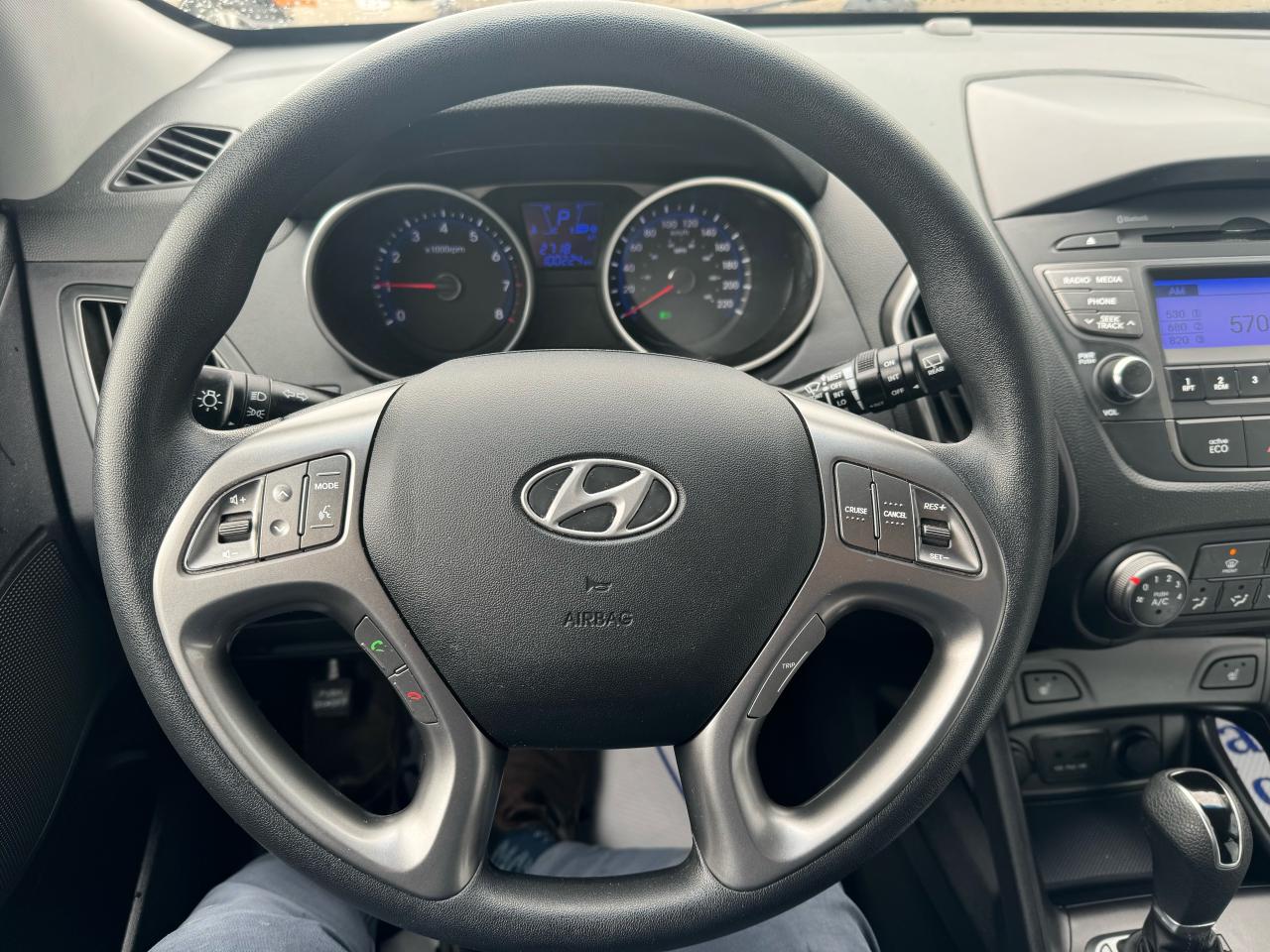 2014 Hyundai Tucson GL - Photo #7