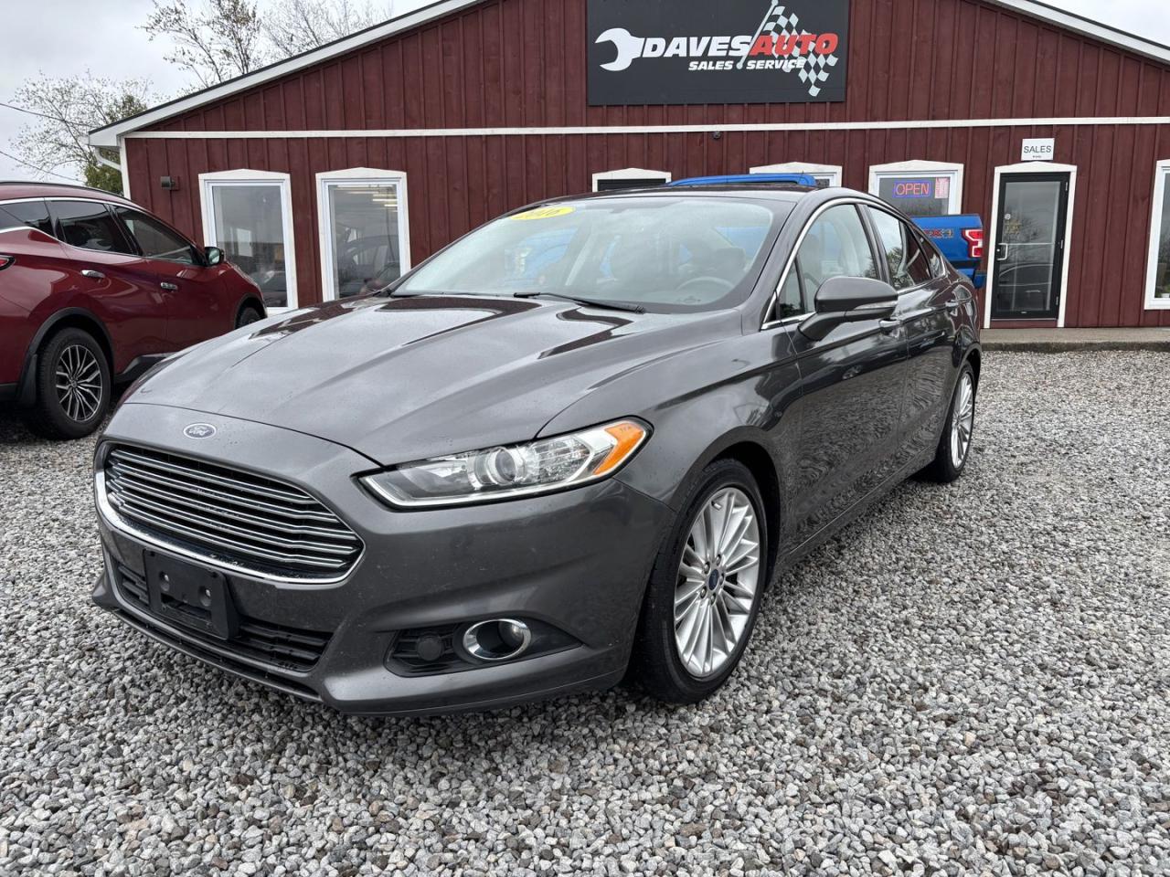 Used 2016 Ford Fusion SE No Accidents! Well maintained! for sale in Dunnville, ON