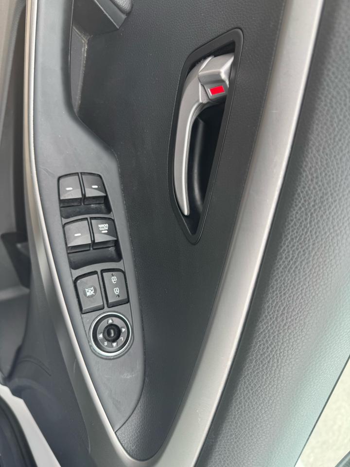 2016 Hyundai Elantra GT GL - Photo #14