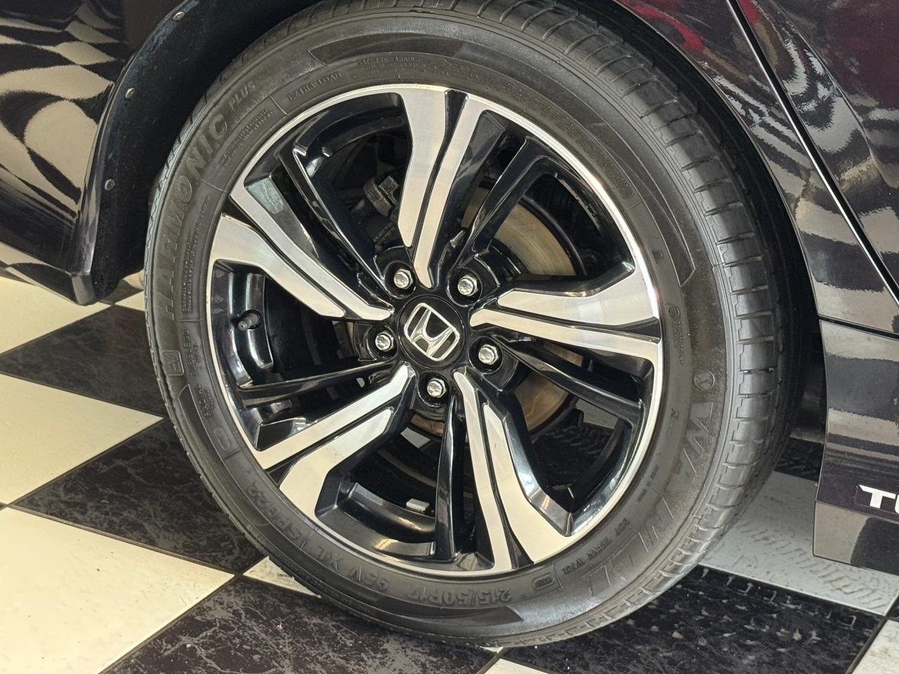 2017 Honda Civic Touring+Adaptive Cruise+Lane Keep+Roof+RemoteStart - Photo #50