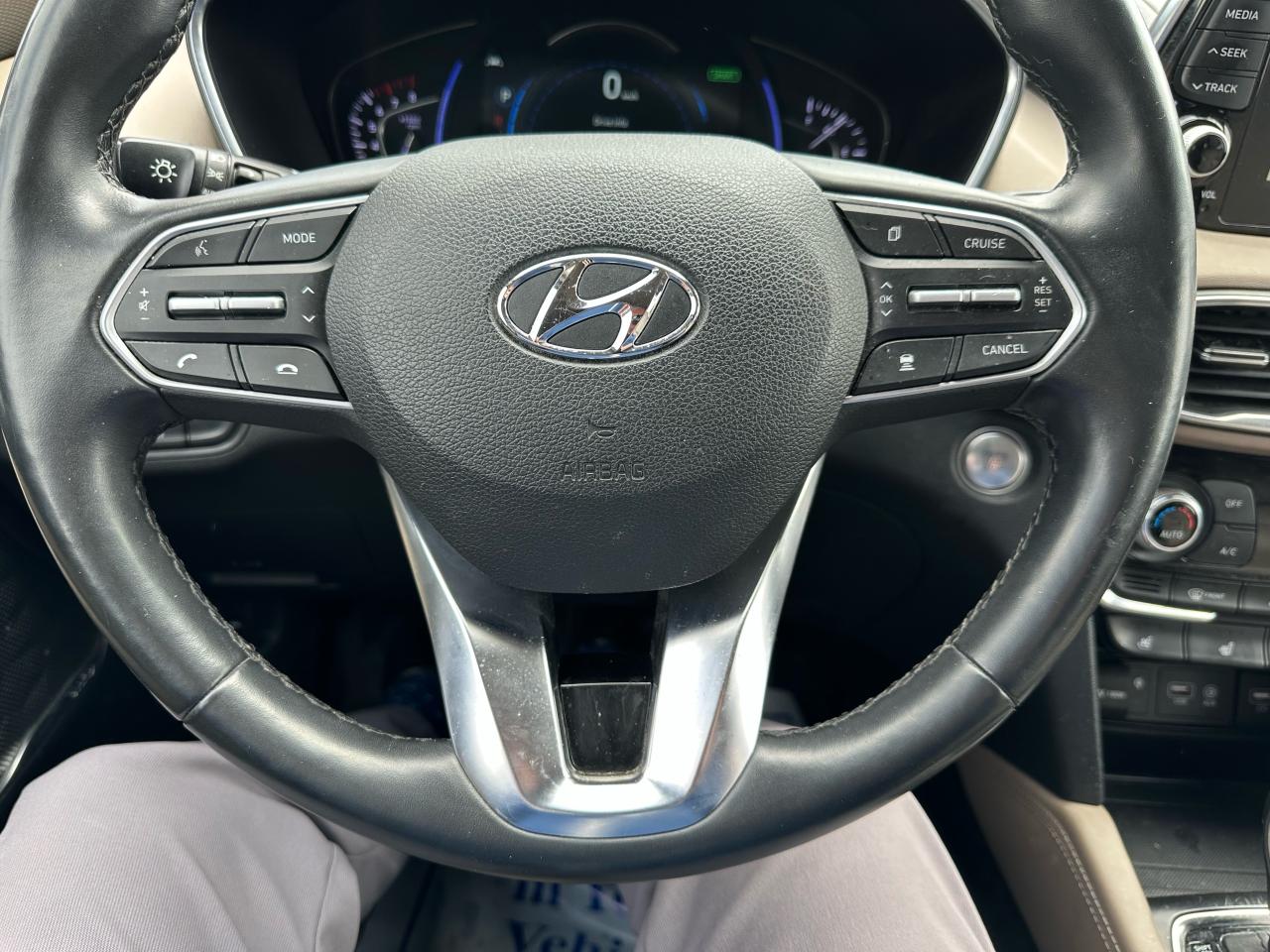 2020 Hyundai Santa Fe Ultimate Photo16