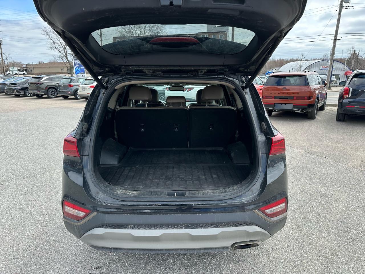 2020 Hyundai Santa Fe Ultimate Photo10