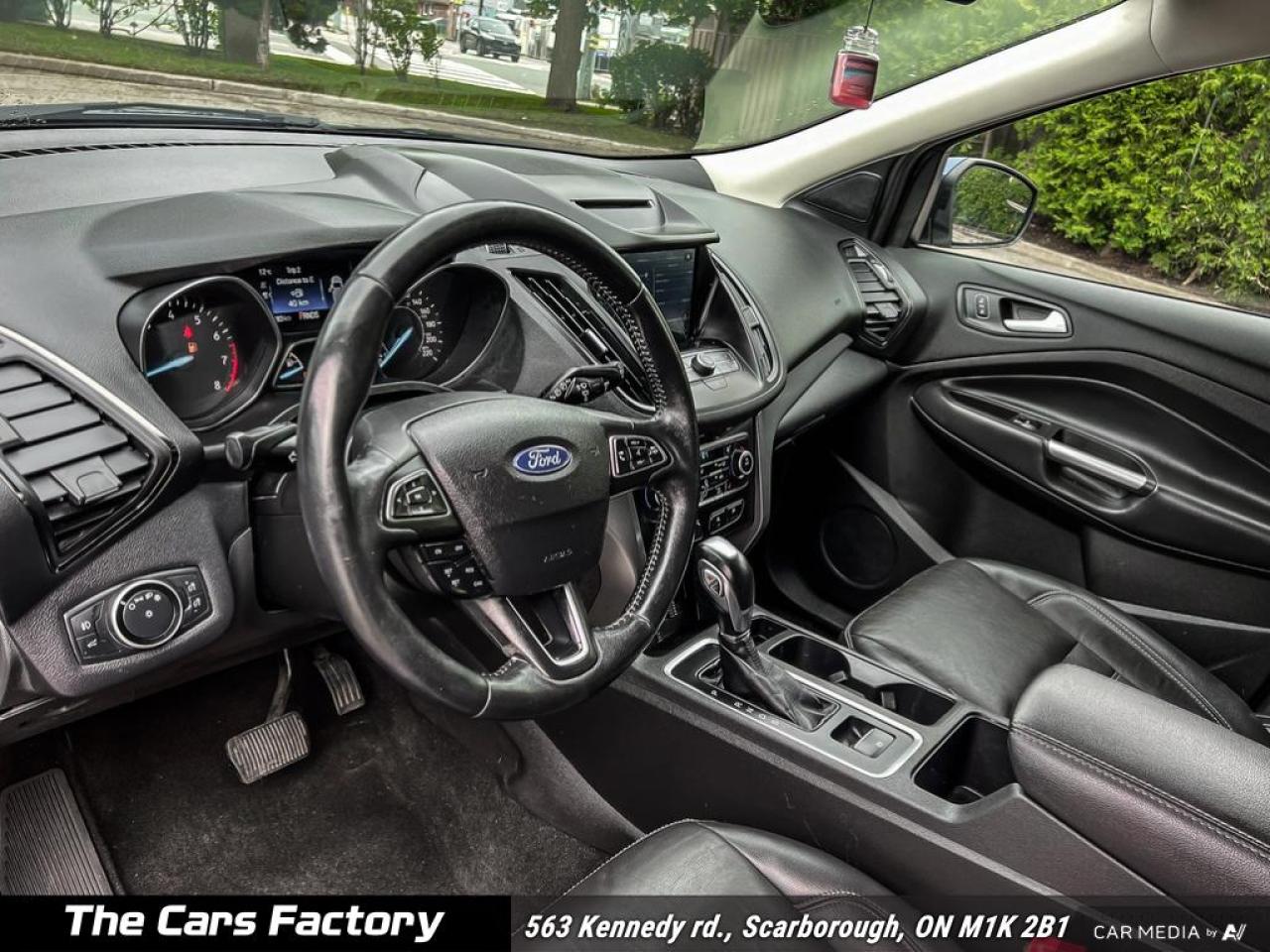 2018 Ford Escape SEL 4WD 1-Owner No Accident! - Photo #12
