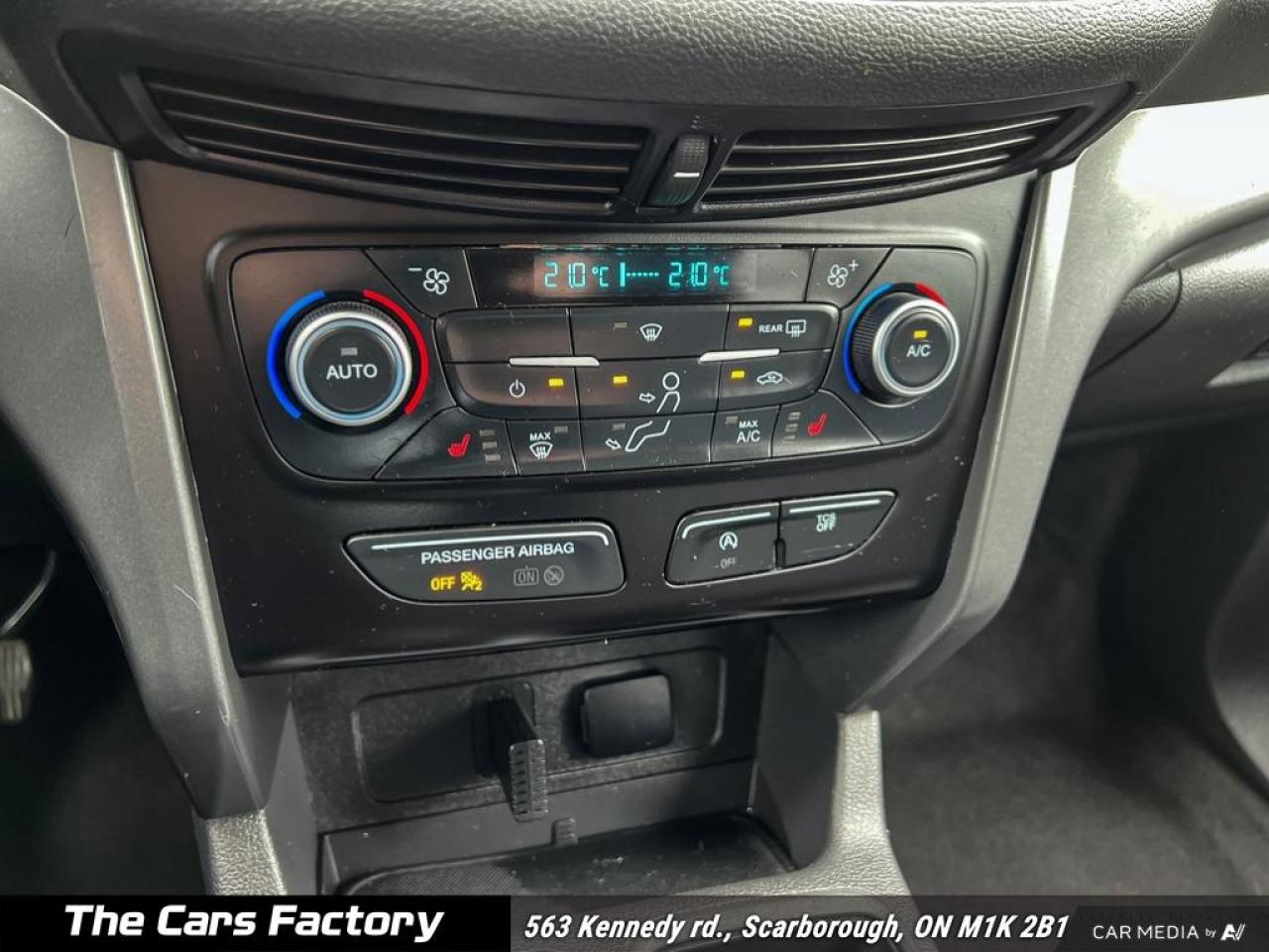 2018 Ford Escape SEL 4WD 1-Owner No Accident! - Photo #19