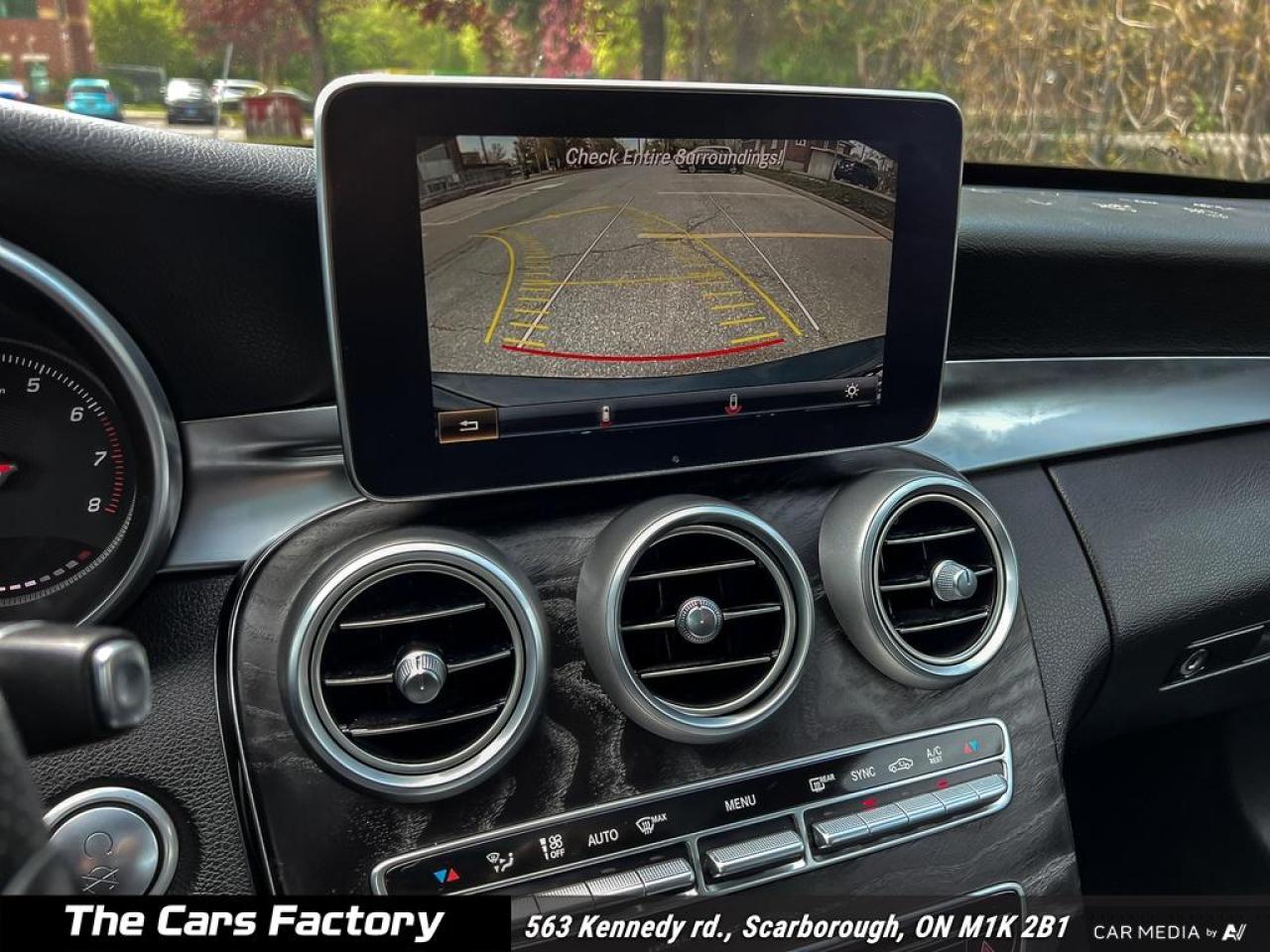 2016 Mercedes-Benz C-Class C300 4MATIC – AMG Package | Only 85,857 KM | Fully - Photo #19