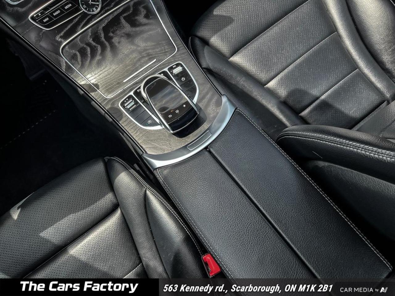 2016 Mercedes-Benz C-Class C300 4MATIC – AMG Package | Only 85,857 KM | Fully - Photo #17