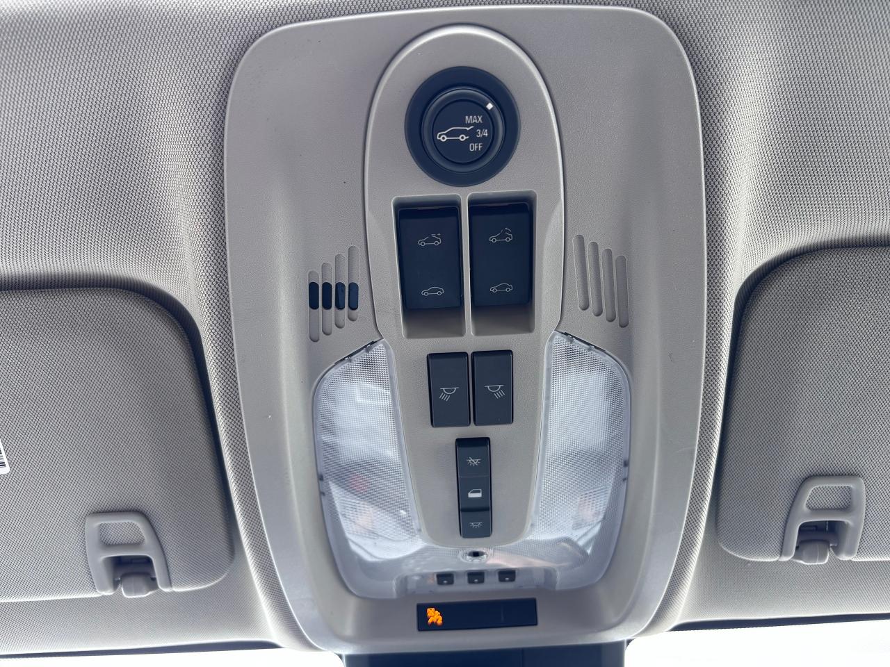 2015 GMC Terrain LOADED ONE OWNER TONS OF SERVICE LOW KMS! - Photo #24