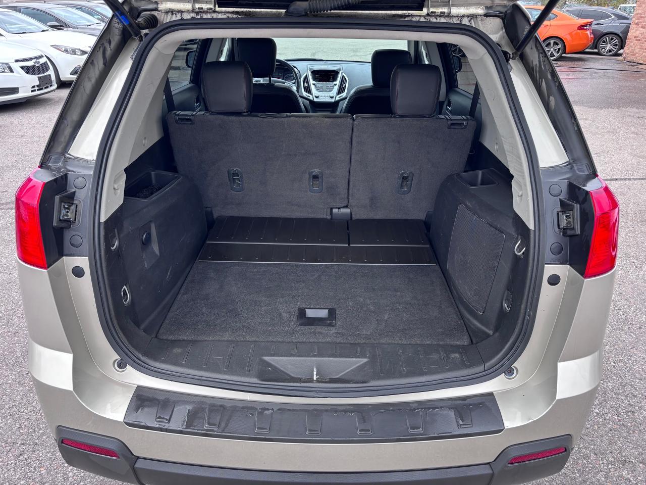 2015 GMC Terrain LOADED ONE OWNER TONS OF SERVICE LOW KMS! - Photo #10