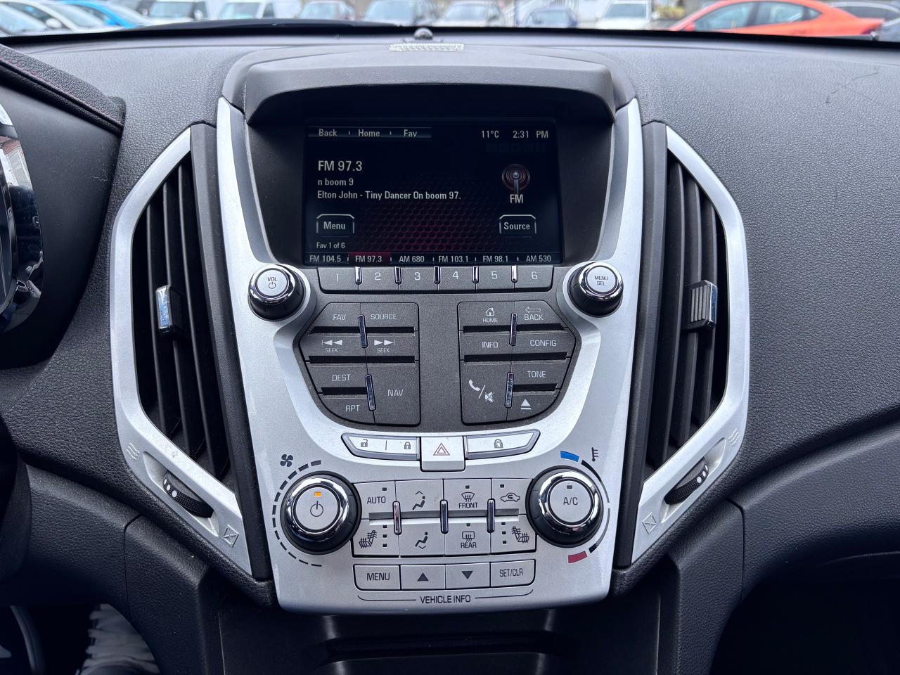2015 GMC Terrain LOADED ONE OWNER TONS OF SERVICE LOW KMS! - Photo #18