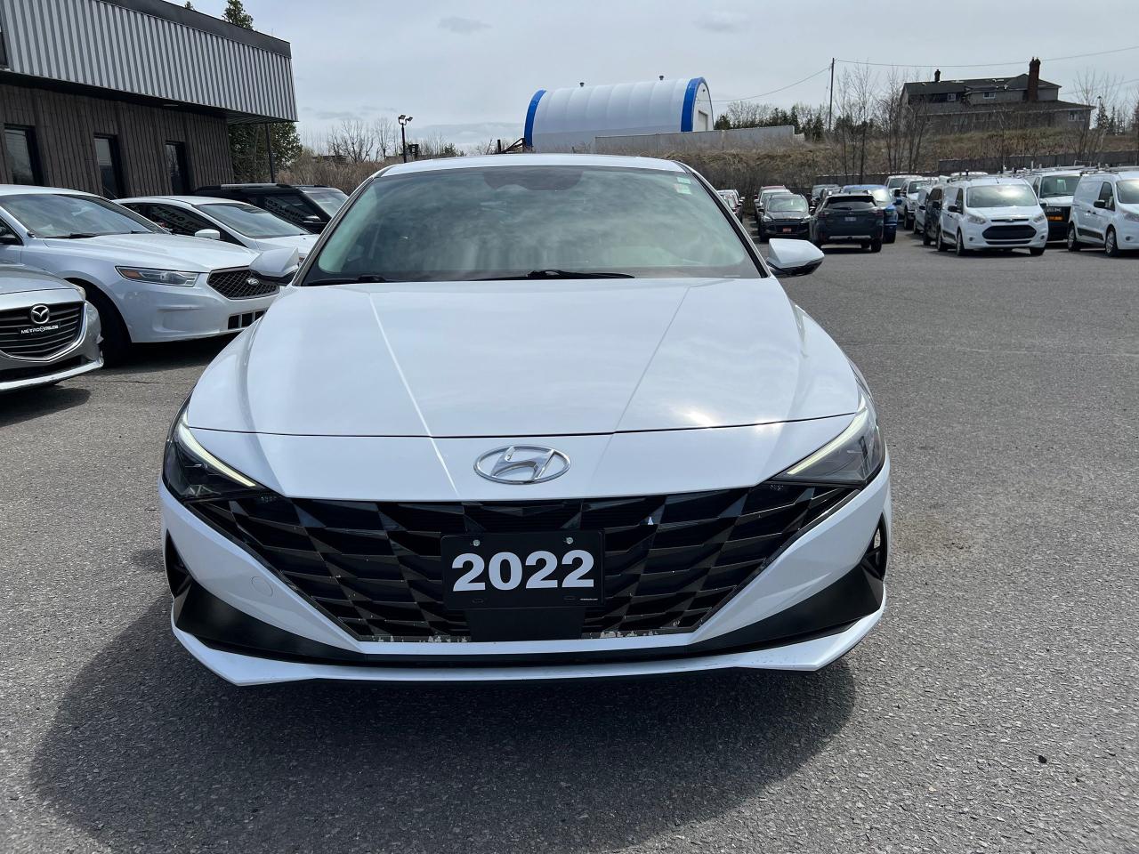 2022 Hyundai Elantra Ultimate Tech - Photo #8