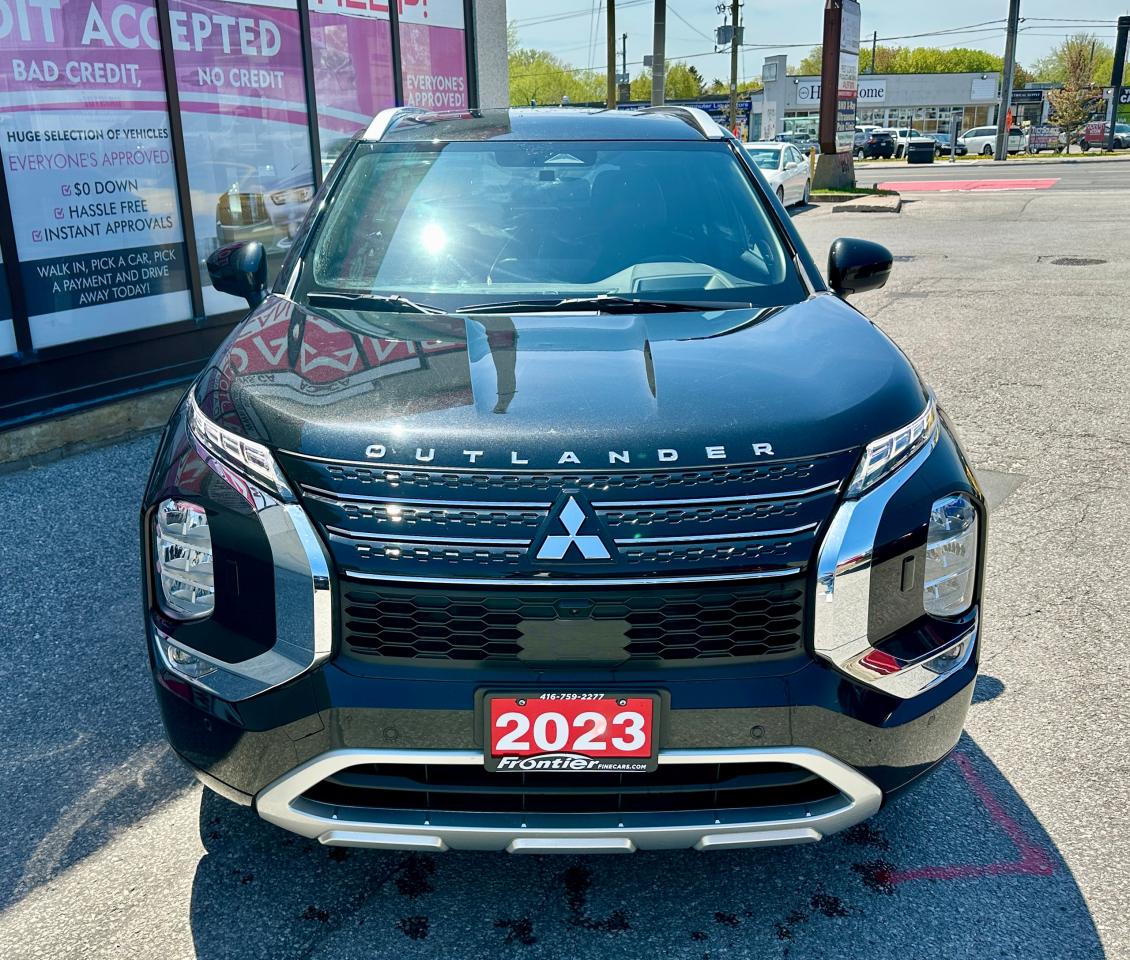 2023 Mitsubishi Outlander PHEV GT Photo2
