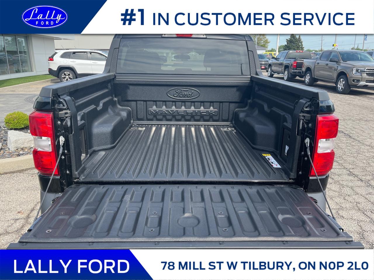 2025 Ford Maverick XLT Photo4