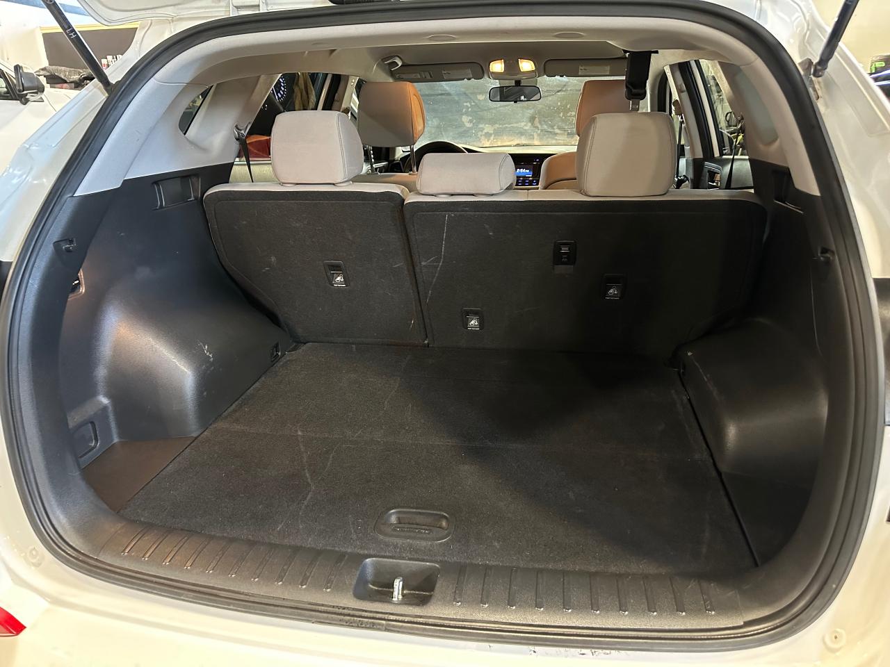 2017 Hyundai Tucson SE | NO ACCIDENTS | HEATED SEATS | 4X4 - Photo #13