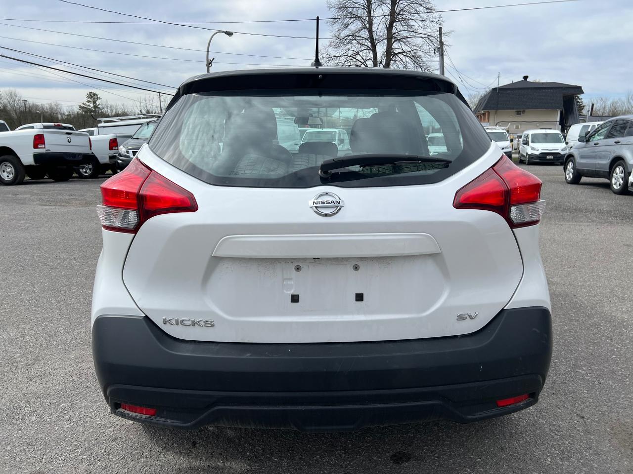 2019 Nissan Kicks SV - Photo #4