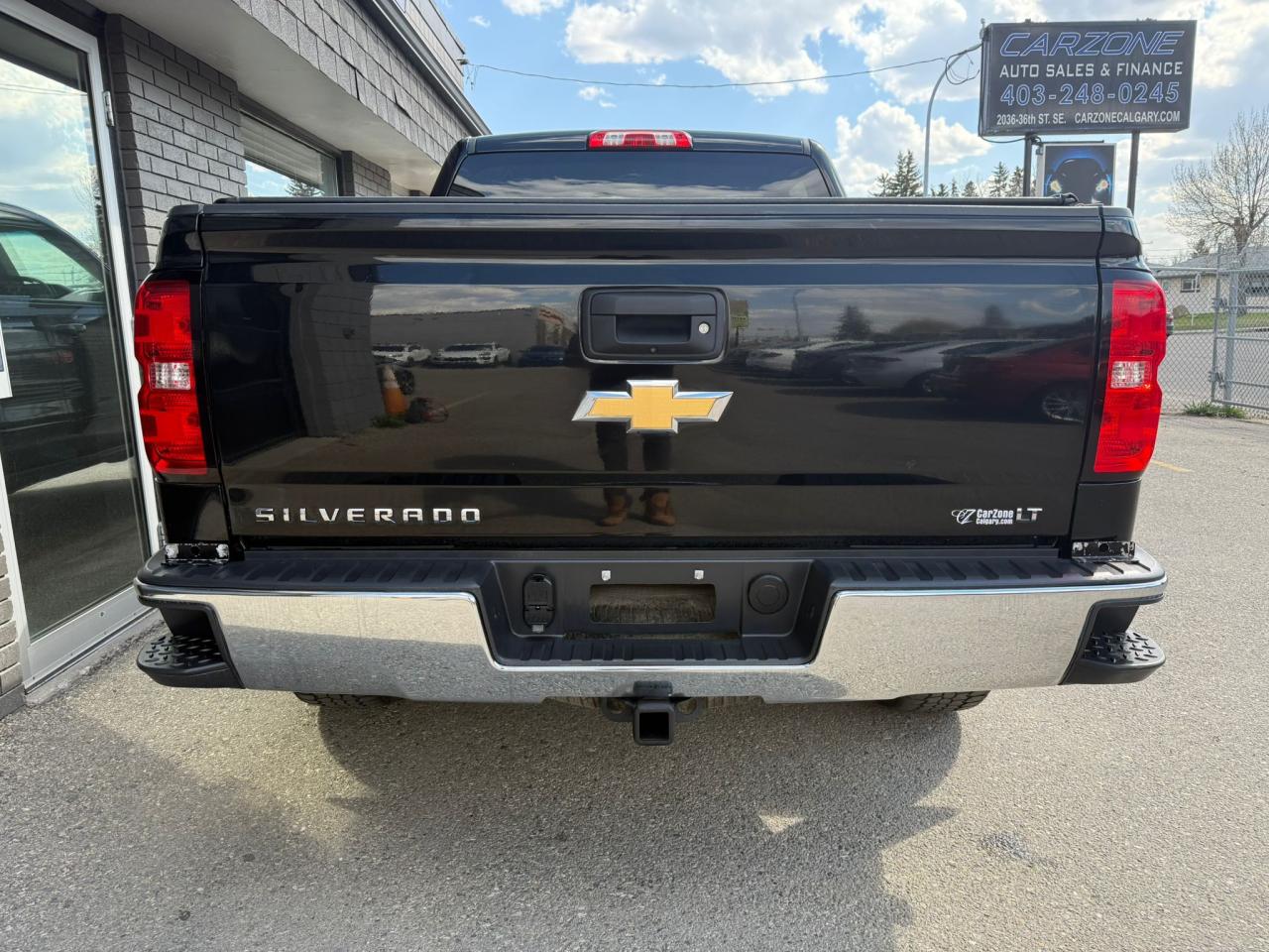2018 Chevrolet Silverado 1500 4WD CREW CAB LT w/ LEATHER - Photo #4
