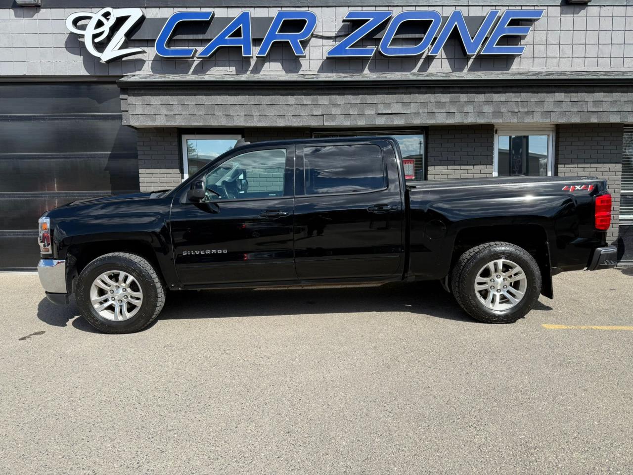 2018 Chevrolet Silverado 1500 4WD CREW CAB LT w/ LEATHER - Photo #7